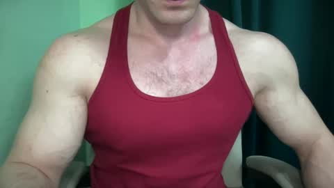 Snapshot of mrbiceps_23 chatting on February 4, 2025, 7:55 pm Mrbiceps23 online show from February 4, 2025, 7:55 pm
