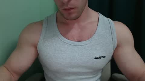 Snapshot of mrbiceps_23 chatting on February 15, 2025, 4:12 pm Mrbiceps23 online show from February 15, 2025, 4:12 pm