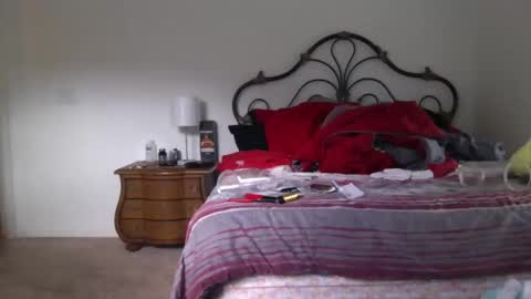 MrBigDThomas online show from October 3, 2025, 12:24 pm