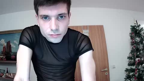 Snapshot of mrboyyyy chatting on December 22, 2024, 4:59 pm ... online show from December 22, 2024, 4:59 pm