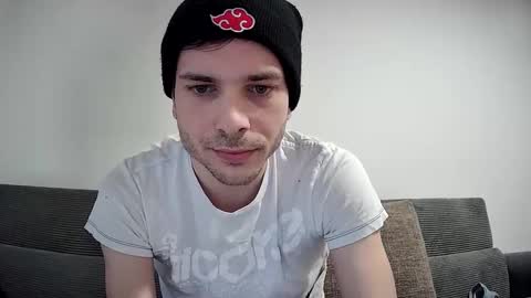 Snapshot of mrboyyyy chatting on February 1, 2025, 11:32 am ... online show from February 1, 2025, 11:32 am