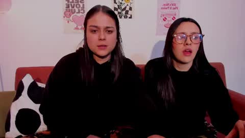 Snapshot of mrbuu_ chatting on June 27, 2026, 10:59 pm Laura online show from June 27, 2026, 10:59 pm