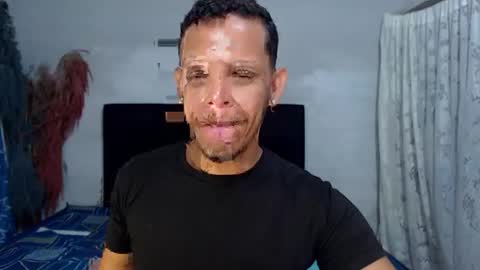 Christtofer online show from April 12, 2026, 2:44 pm