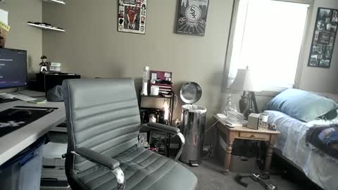 Snapshot of mrclean_55 chatting on September 17, 2025, 9:05 pm MrClean55 online show from September 17, 2025, 9:05 pm