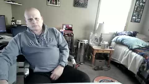 Snapshot of mrclean_55 chatting on November 10, 2025, 8:30 pm MrClean55 online show from November 10, 2025, 8:30 pm