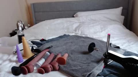 Snapshot of mrcoffee4her chatting on November 10, 2025, 4:55 am MrCoffee online show from November 10, 2025, 4:55 am