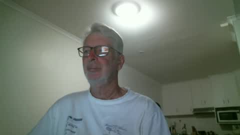 Snapshot of mrcreek1531 chatting on May 2, 2026, 7:02 am mrcreek1531 online show from May 2, 2026, 7:02 am
