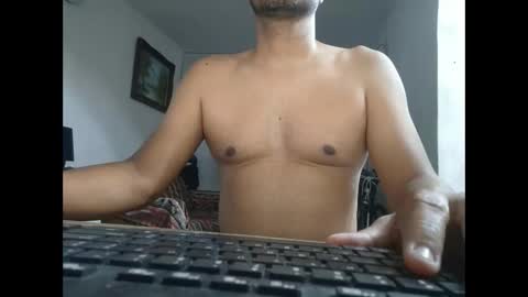 Snapshot of mrdongato01 chatting on January 10, 2025, 2:57 am Gato online show from January 10, 2025, 2:57 am