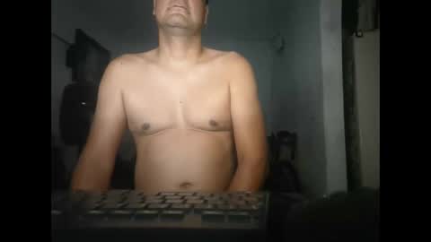 Snapshot of mrdongato01 chatting on March 8, 2025, 10:11 am Gato online show from March 8, 2025, 10:11 am
