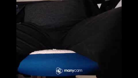 Snapshot of mrduplo1975 chatting on November 16, 2025, 2:33 pm MrJohnsen1975 online show from November 16, 2025, 2:33 pm