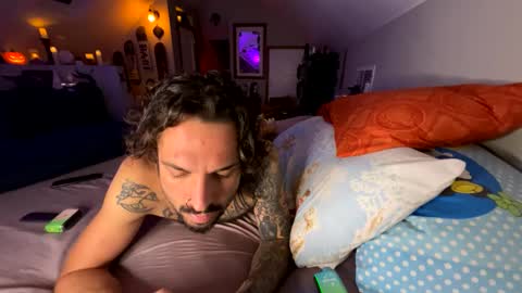 Snapshot of mrfanceypants chatting on October 1, 2025, 6:19 am mrfanceypants online show from October 1, 2025, 6:19 am