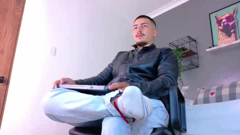 Mr Fox online show from March 8, 2026, 4:33 pm