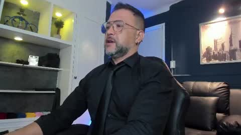 Snapshot of mrfrank_tattoo chatting on July 20, 2026, 11:45 am MrFrank. online show from July 20, 2026, 11:45 am