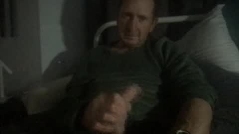 Snapshot of mrgray11xxx chatting on September 25, 2025, 1:15 pm mrgray11xxx aussie online show from September 25, 2025, 1:15 pm