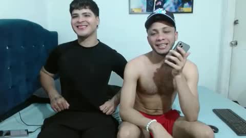 Snapshot of mrightnow07 chatting on November 26, 2025, 4:13 am mrightnow07 online show from November 26, 2025, 4:13 am