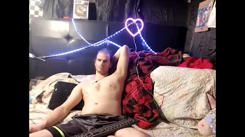 Snapshot of mrkinksized chatting on February 26, 2025, 6:47 am MrKinkSized online show from February 26, 2025, 6:47 am