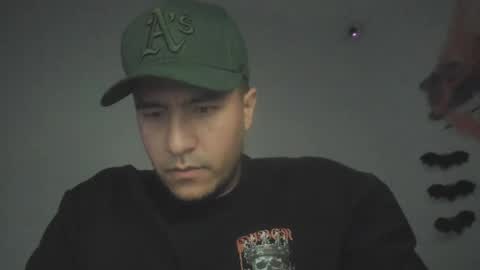 Snapshot of mrmafla_ chatting on October 22, 2025, 10:42 pm mafla online show from October 22, 2025, 10:42 pm