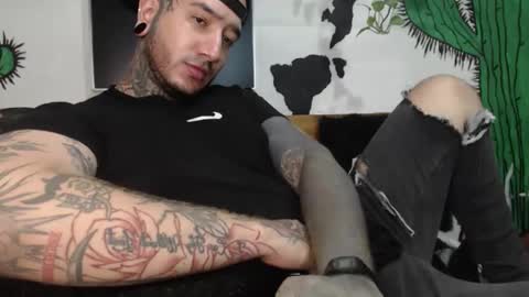 Snapshot of mrmanny__ chatting on January 27, 2025, 1:48 am mrmanny__ online show from January 27, 2025, 1:48 am