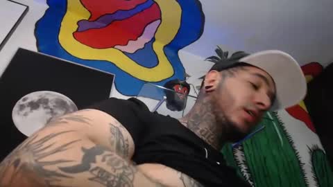 Snapshot of mrmanny__ chatting on February 16, 2025, 8:11 pm mrmanny__ online show from February 16, 2025, 8:11 pm