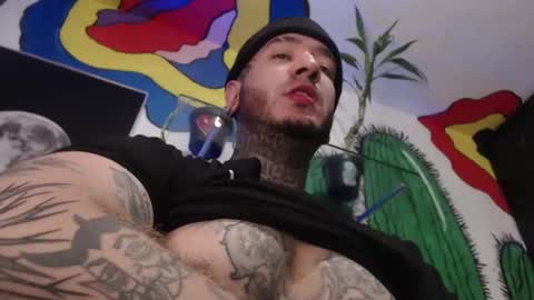 Snapshot of mrmanny__ chatting on October 19, 2025, 3:34 pm mrmanny__ online show from October 19, 2025, 3:34 pm