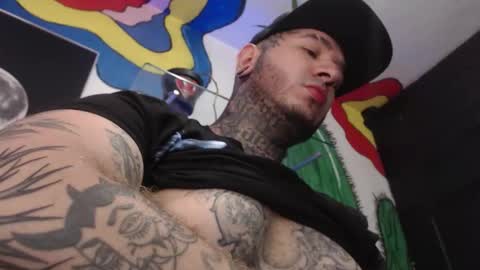 Snapshot of mrmanny__ chatting on October 29, 2025, 12:02 am mrmanny__ online show from October 29, 2025, 12:02 am