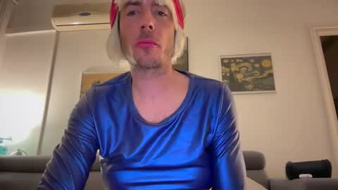 TaleOfLaura online show from October 29, 2025, 7:04 pm