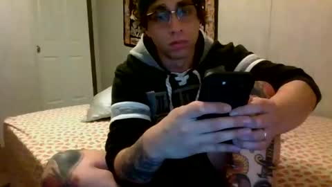 Mr N Mrs Shibbss online show from October 13, 2025, 2:00 am