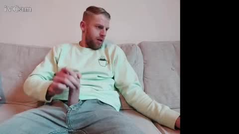 Snapshot of mrnobody6209 chatting on March 3, 2025, 4:46 pm mrnobody6209 online show from March 3, 2025, 4:46 pm