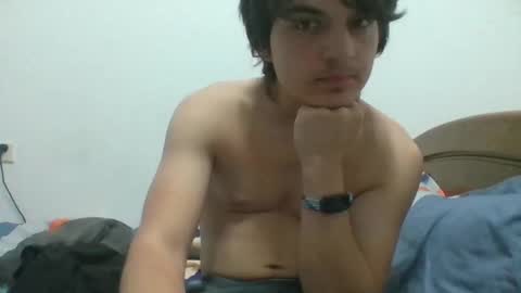 Snapshot of mrpine504 chatting on February 8, 2026, 3:15 pm mrpine504 online show from February 8, 2026, 3:15 pm