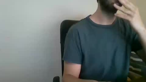 Snapshot of mrralph__90 chatting on December 6, 2024, 11:11 am Mrralph online show from December 6, 2024, 11:11 am