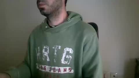 Snapshot of mrralph__90 chatting on February 24, 2025, 6:38 am Mrralph online show from February 24, 2025, 6:38 am