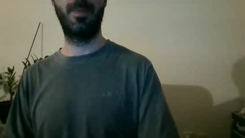 Snapshot of mrralph__90 chatting on March 4, 2025, 9:22 pm Mrralph online show from March 4, 2025, 9:22 pm