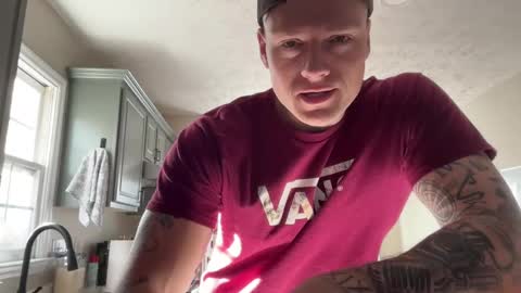 Snapshot of mrryanvoss chatting on January 26, 2025, 2:41 pm Mr Ryan Voss online show from January 26, 2025, 2:41 pm