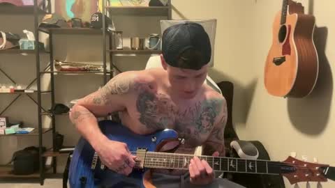 Snapshot of mrryanvoss chatting on February 19, 2025, 11:04 pm Mr Ryan Voss online show from February 19, 2025, 11:04 pm