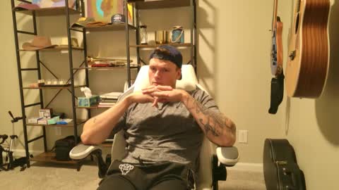 Snapshot of mrryanvoss chatting on February 20, 2025, 4:36 pm Mr Ryan Voss online show from February 20, 2025, 4:36 pm