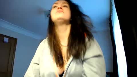 mrs_smith__ online show from June 5, 2026, 7:58 am