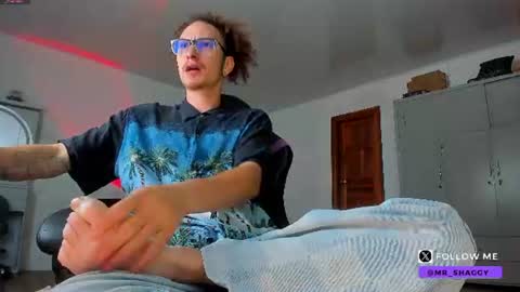 Snapshot of mrshaggy_ chatting on July 4, 2026, 5:24 am Mr Shaggy online show from July 4, 2026, 5:24 am