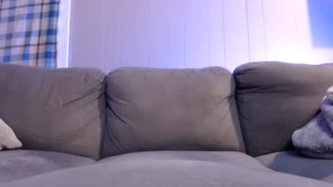 mrshlongboy21 online show from November 19, 2025, 10:43 pm