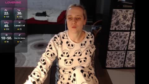 Snapshot of mrsluck chatting on March 2, 2025, 1:16 pm Sasha online show from March 2, 2025, 1:16 pm
