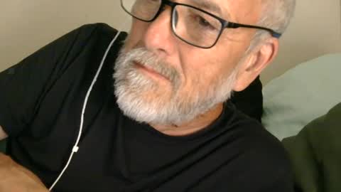 mrtease5 online show from July 28, 2026, 4:30 am