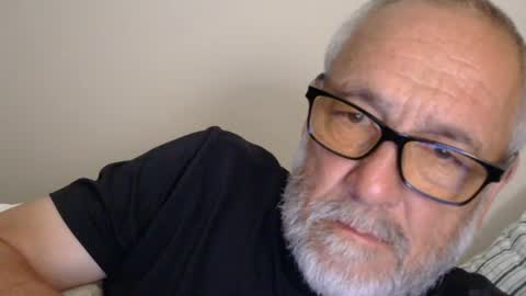 mrtease5 online show from July 29, 2026, 4:21 am