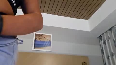 Jon3z online show from September 19, 2025, 5:20 am