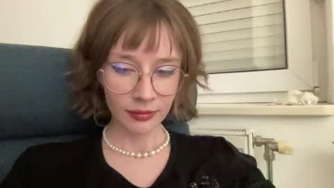 Snapshot of ms_christiana chatting on May 4, 2026, 9:22 pm ms_christiana online show from May 4, 2026, 9:22 pm
