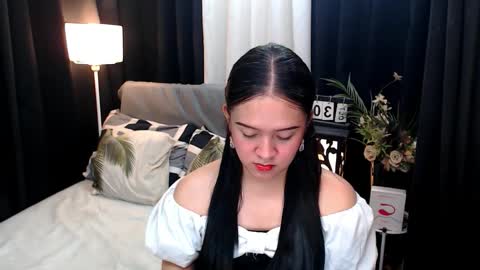 Snapshot of ms_grey4u chatting on October 30, 2025, 10:10 pm Ash online show from October 30, 2025, 10:10 pm