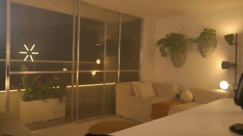 Snapshot of ms_lawless chatting on February 20, 2026, 6:26 am Samantha online show from February 20, 2026, 6:26 am