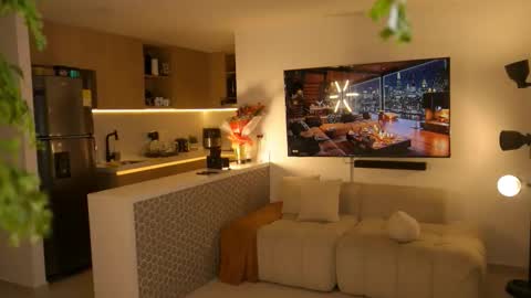 Snapshot of ms_lawless chatting on February 22, 2026, 1:07 am Samantha online show from February 22, 2026, 1:07 am