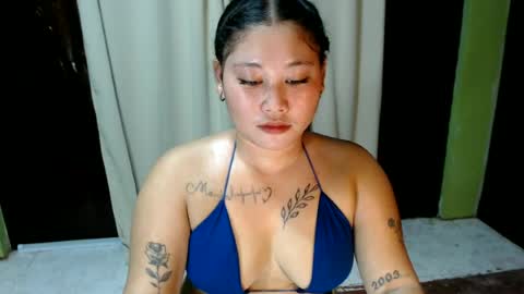 Snapshot of ms_loraine chatting on June 15, 2026, 3:53 am Loraine online show from June 15, 2026, 3:53 am