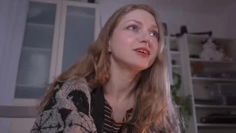 Snapshot of ms_lorelei chatting on September 25, 2025, 7:06 pm Lore online show from September 25, 2025, 7:06 pm