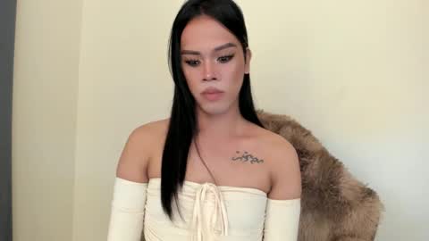 selena online show from January 15, 2025, 1:56 am