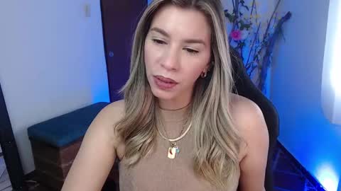 Snapshot of ms_sofiax chatting on October 20, 2025, 3:12 pm Sofia online show from October 20, 2025, 3:12 pm